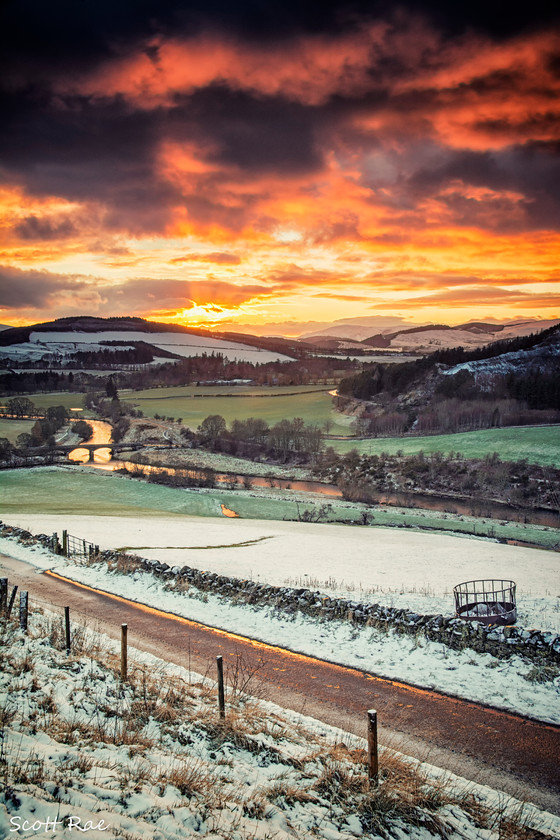 Manor Winter 1 
 Keywords: hills winter peebles scotland borders trees snow sunset bridge