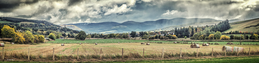 Peebles from the Crossings 
 Keywords: Borders hills scotland autumn panorama town church Peebles